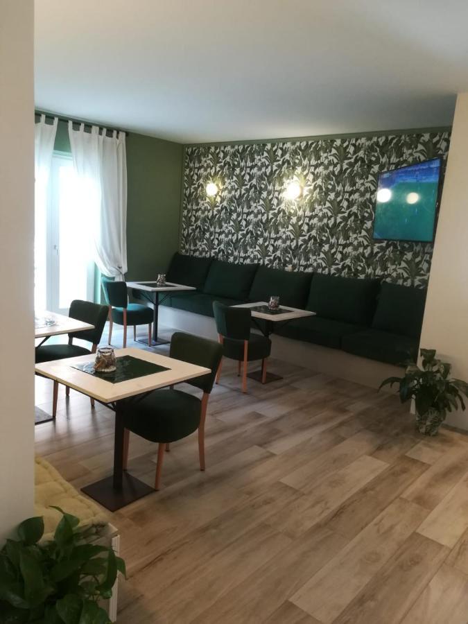 Hotel Pompei Be Green Екстериор снимка